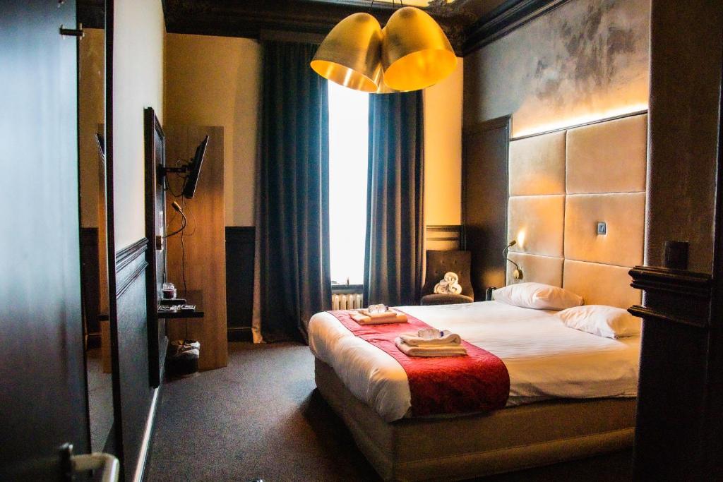 Comfort Room 11