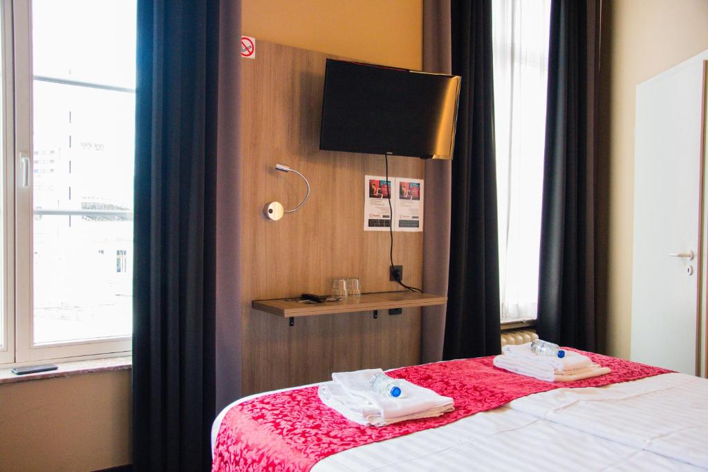 Standard Room 13