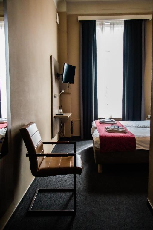 Standard Room 15
